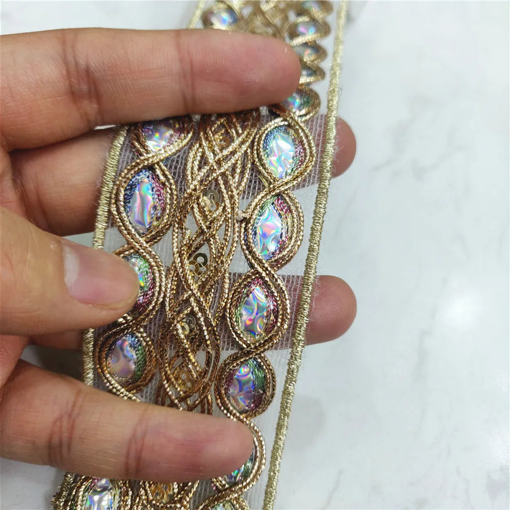 2.5/4.5 cm Width Colorful Sequins Gold thread Lace 3D Embroidered Webbing White Sewing Lace for Wedding Needlework Dress