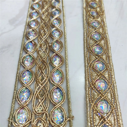 2.5/4.5 cm Width Colorful Sequins Gold thread Lace 3D Embroidered Webbing White Sewing Lace for Wedding Needlework Dress