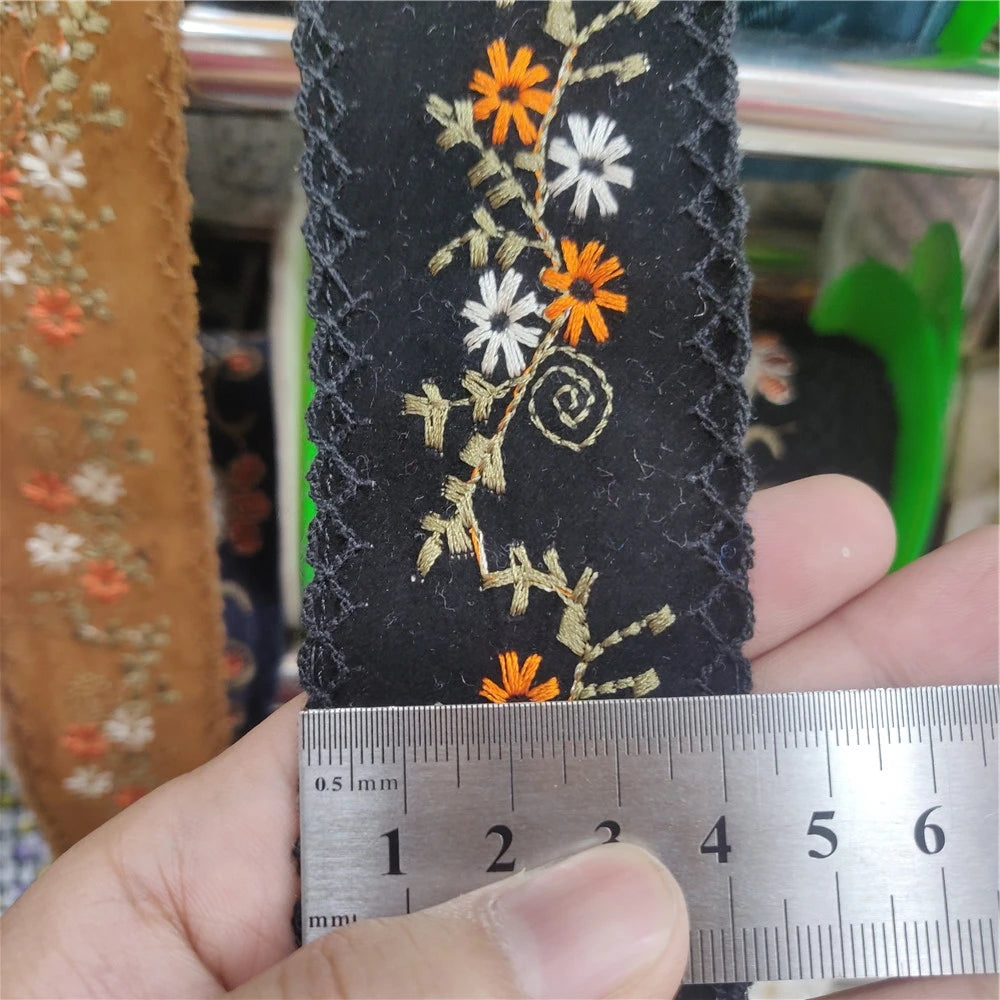 4.3-5cm Width Embroidered Flowers Lace Webbing For Needlework Dentelle Sewing Accessories, Sell by Yard