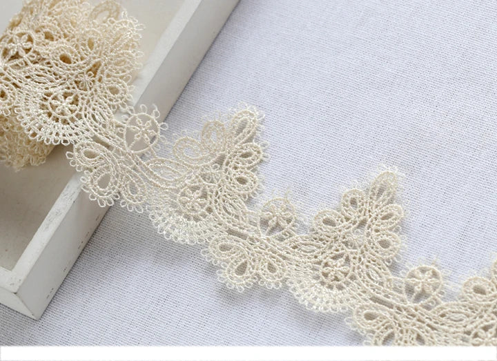 Width:6cm (2.40") High Quality DIY Pendant Handmade Clothing Lace Accessories Water Soluble Embroidery Lace Trims (ss-363)