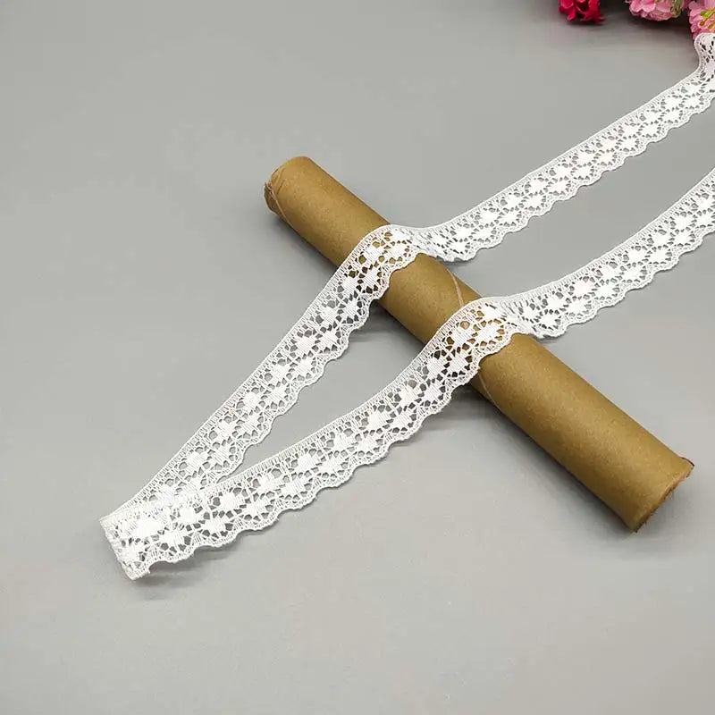 Wholesale 10 Yards White Lace Ribbon Lace Trim Fabric DIY Embroidered Lace trimmings for Sewing Accessories African Fringe Lace